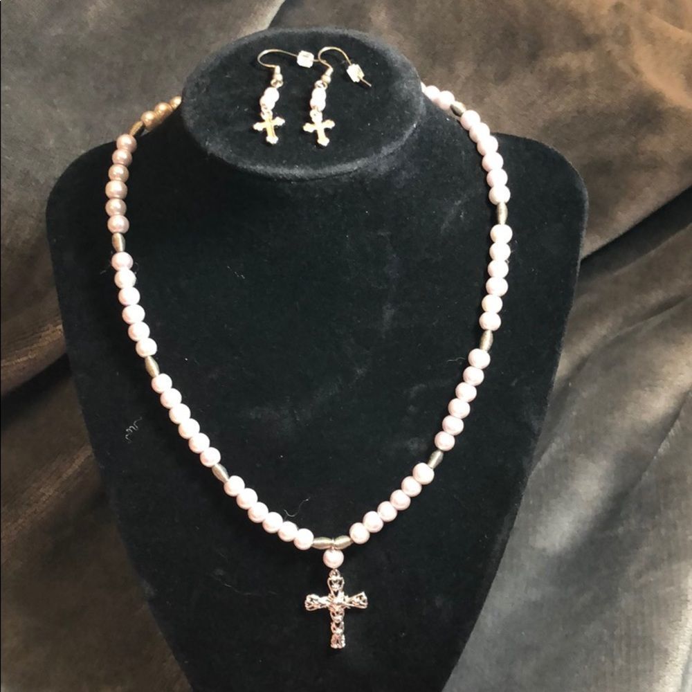 Vintage Lavender glass pearl necklace/earring set